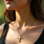bijoux croix précieuse